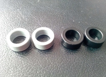 磁環(huán)電感磁芯應(yīng)該怎樣選擇？磁環(huán)顏色以及材質(zhì)之間有什么聯(lián)系？